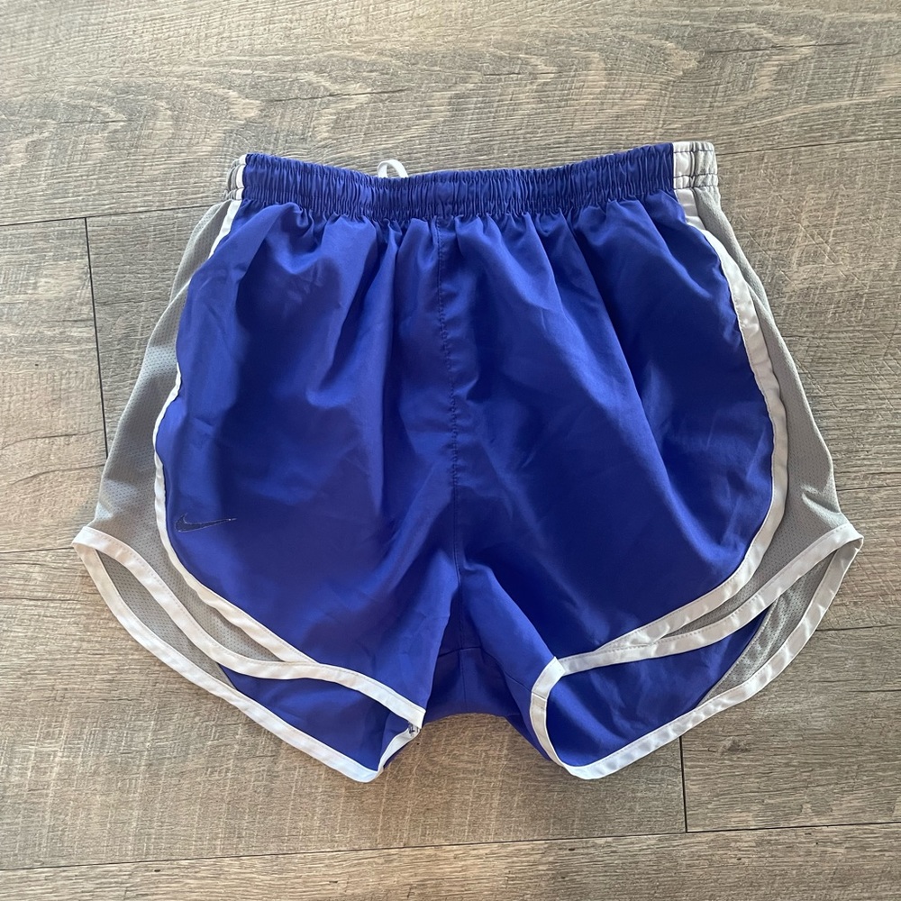 Size small Nike shorts.